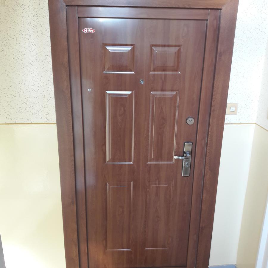 Studio 18 Apartman Kazincbarcika Exterior foto