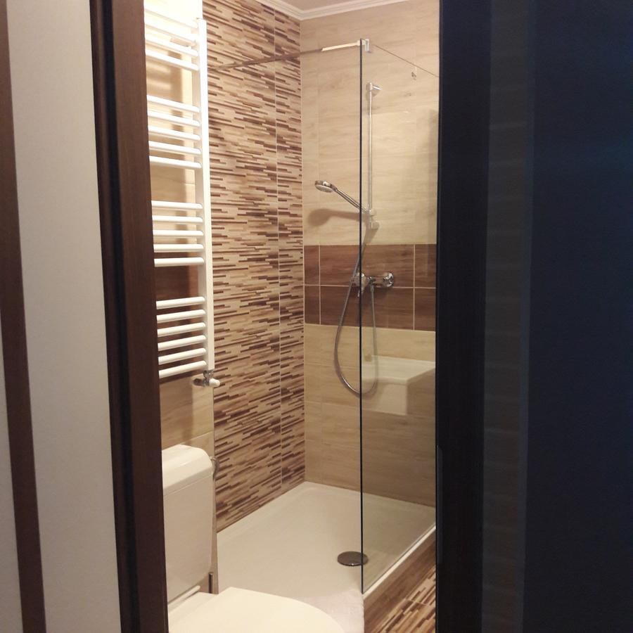 Studio 18 Apartman Kazincbarcika Exterior foto